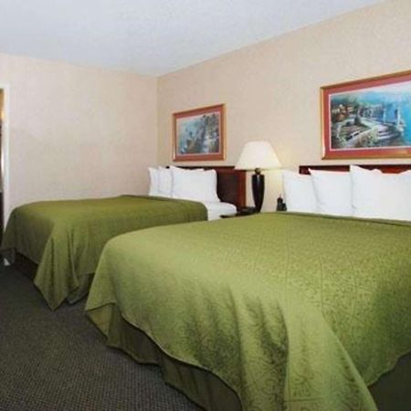 Rodeway Inn Conference Center Crawfordsville Chambre photo